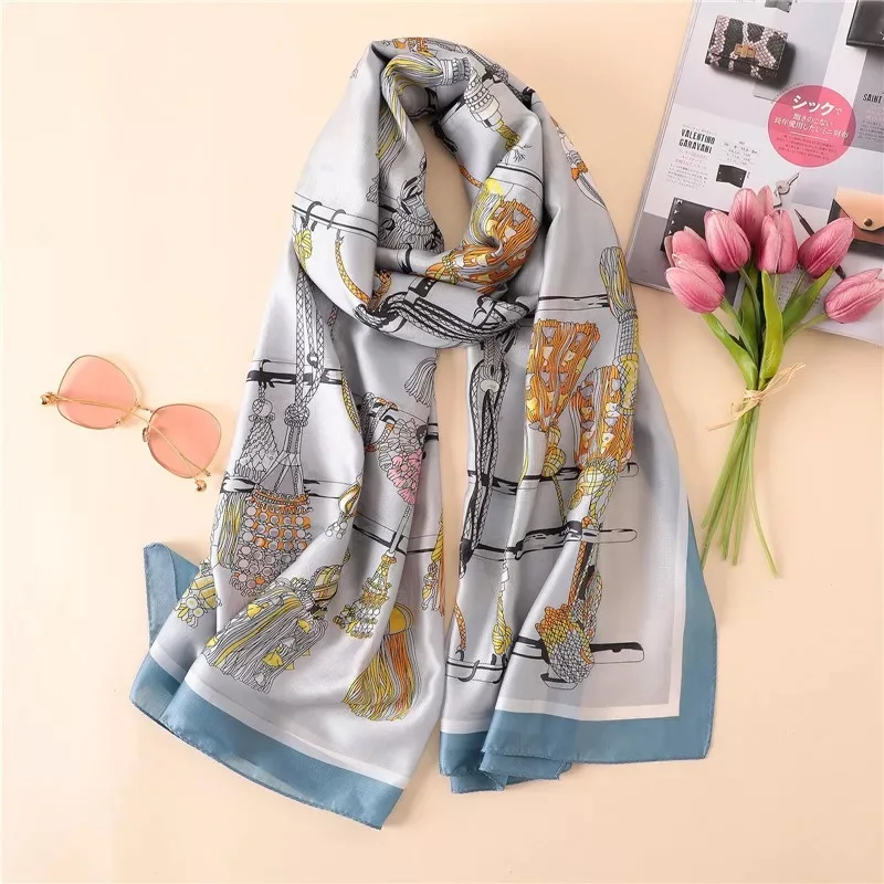 25 fashion women silk scarves female chiffon wrap ladies classic floral shawl Sunscreen Beach Scarf foulard pareo muffler bandanna - Цвет: 25