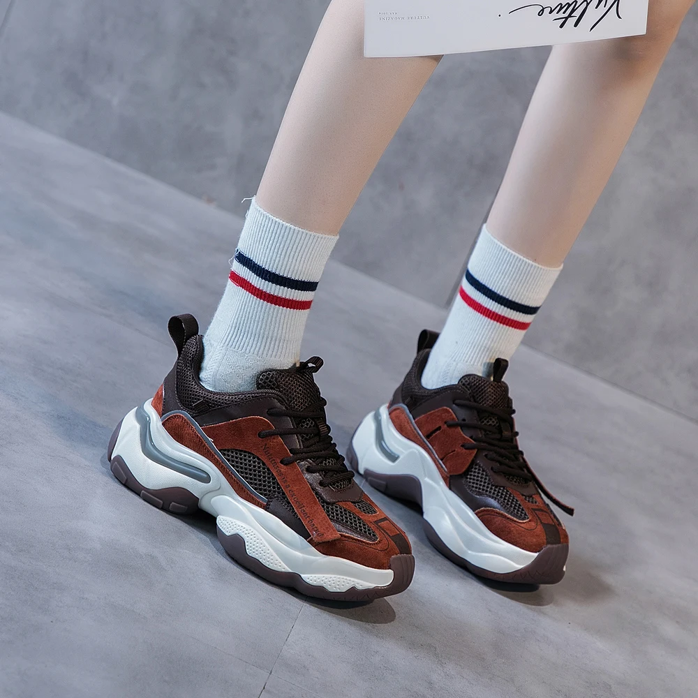 

cow suede Thick Soled Sneakers Women Mesh Breathable Chunky Trainers Women Casual Shoes Non-slip Platform Vulcanized Shoes 2019
