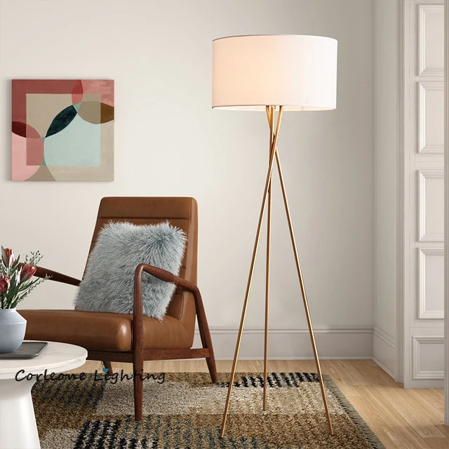 Lampadaire LED au design nordique moderne avec trépied en métal, luminaire  décoratif d'intérieur, idéal pour