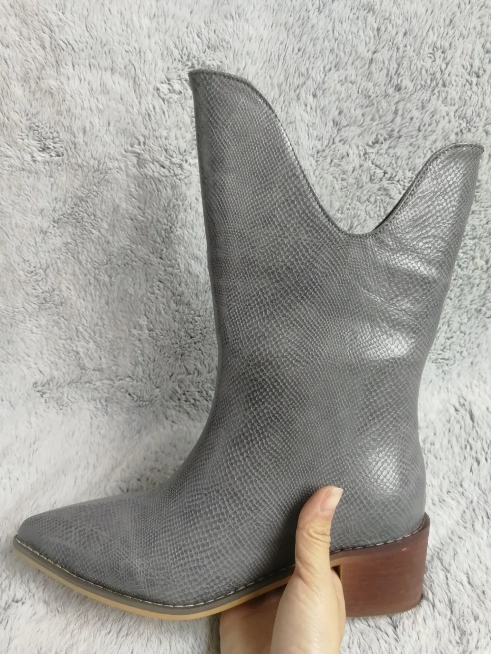 EC68D876F7B9DF096D3712CADC11399C