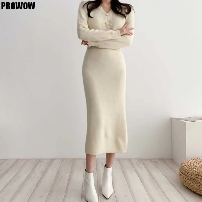US $22.89