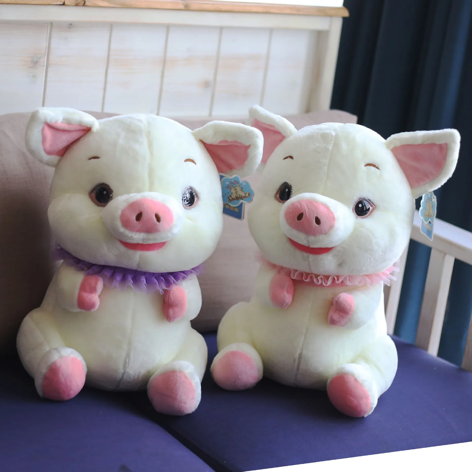 

Bright Eye Sit Pigskin Plush Toys Crane Machines Doll Pigskin Doll Hot Selling Doll Wedding Gift