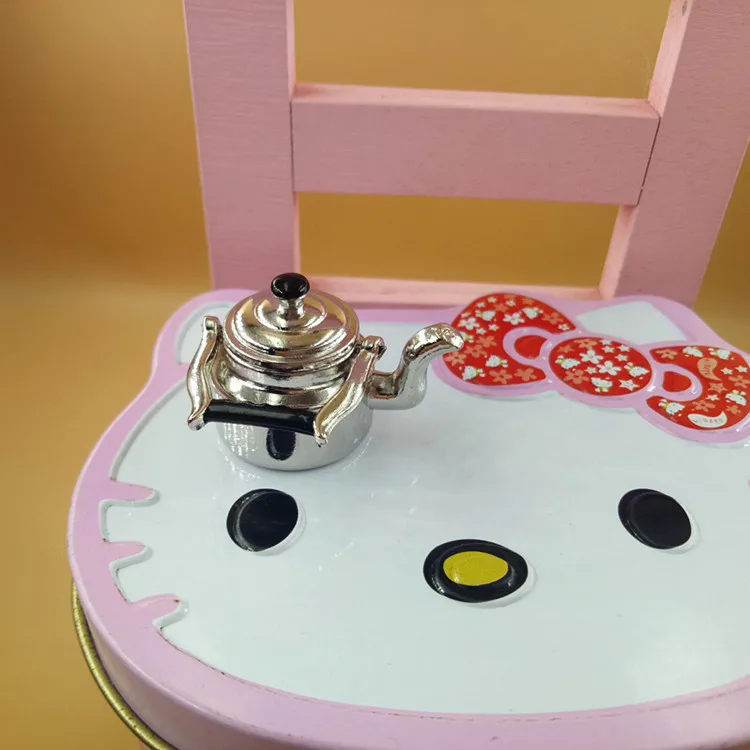 Оптовая продажа 1:12 Кукольный домик Миниатюрный винтажный чайник Kicthen игрушка