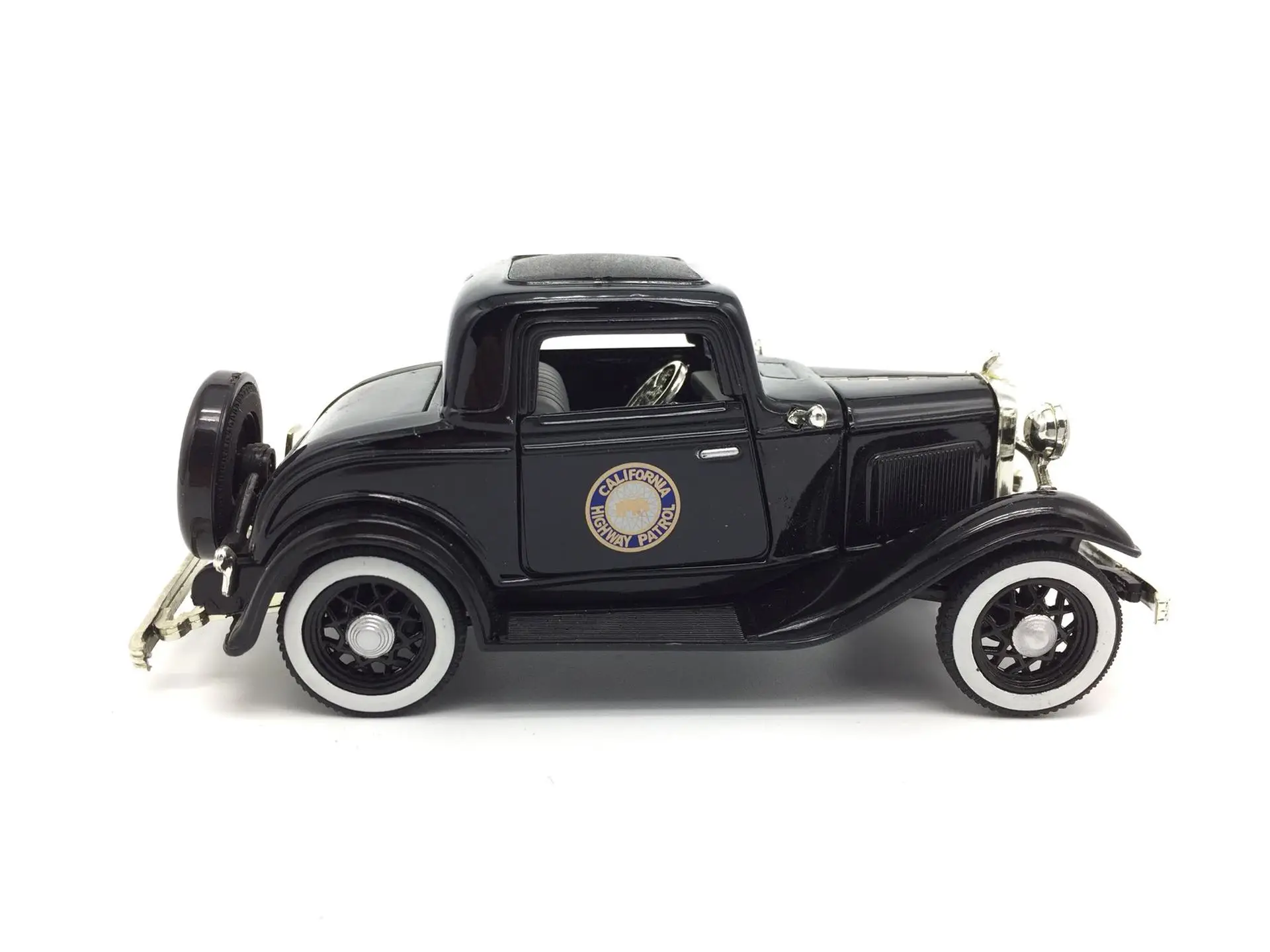 1:32 Ford~ Ford классический автомобиль~ в коробке~~ сплав~~ модель автомобиля~ длина 13 см