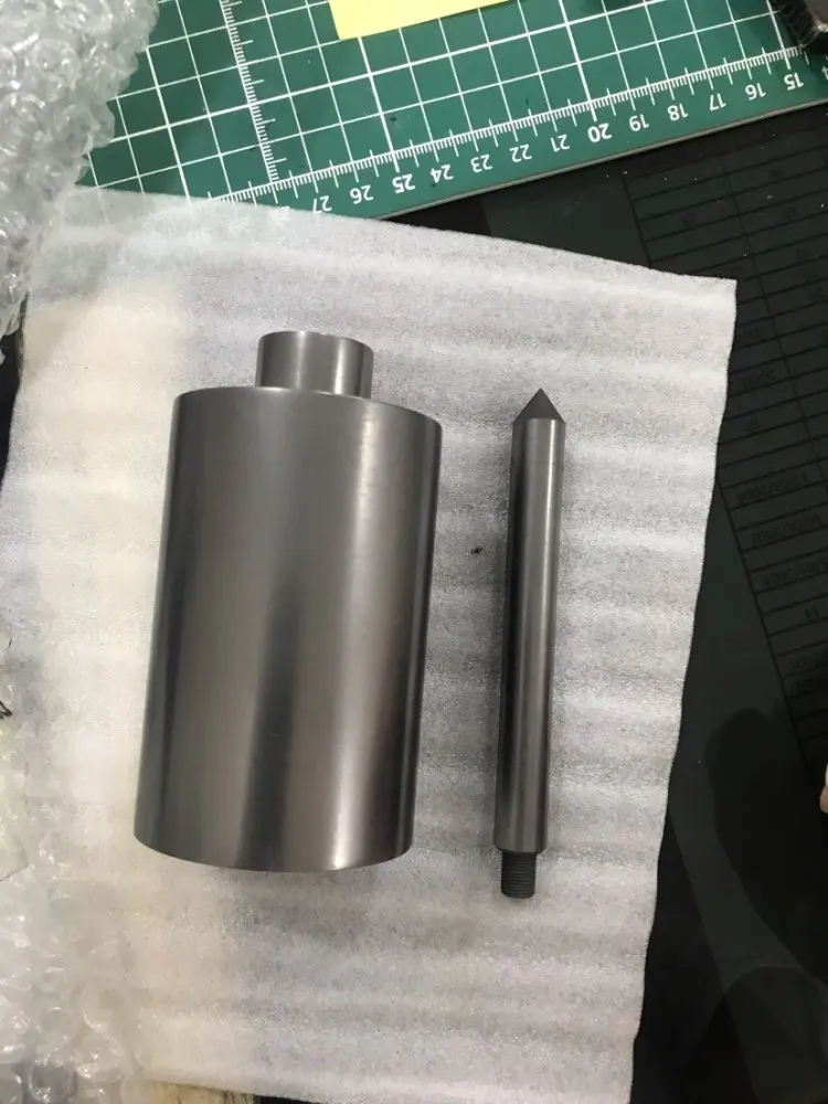 Графитовый тигель для облицовочной машины индукционный нагревательный алюминия