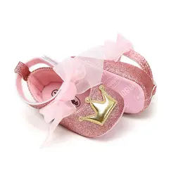 Обувь принцессы для маленьких девочек; мягкие домашние Мокасины младенческие детская кроватка из искусственной кожи с бантом