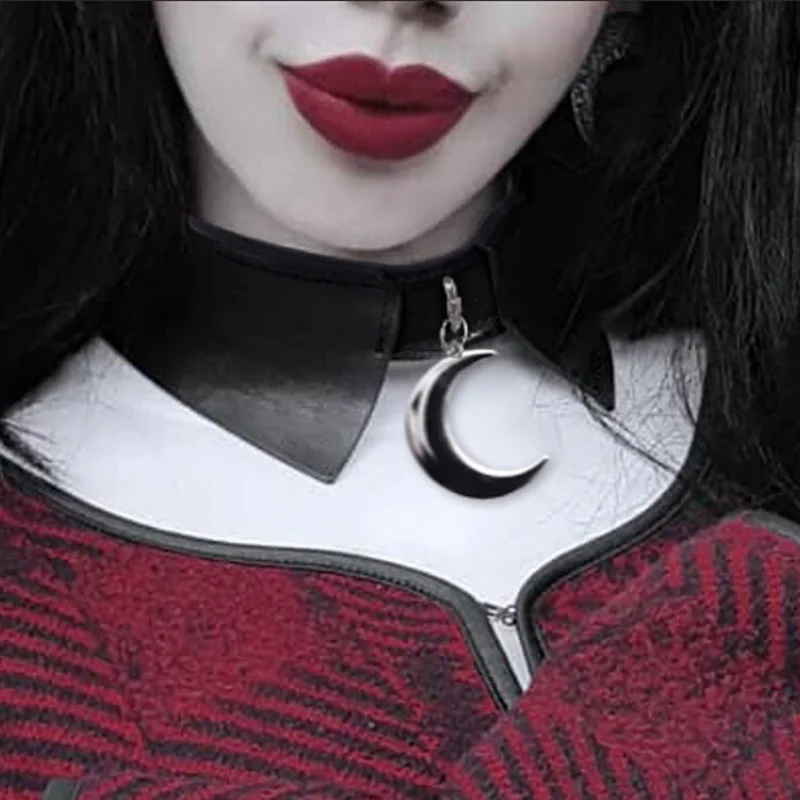 Goth Dark Necklace PU Leather Patchwork Gothic Moon Pendant Cool Chic Fashion Black Women Harajuku Jewelry Choker Necklaces