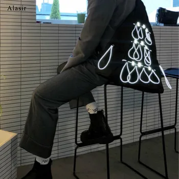 

Alasir Crossbody Bag Cool Ins Messenger Bags Unisex Sport Fashion Black Bags Men Chest Bag Reflective Strip Cross Body Bags