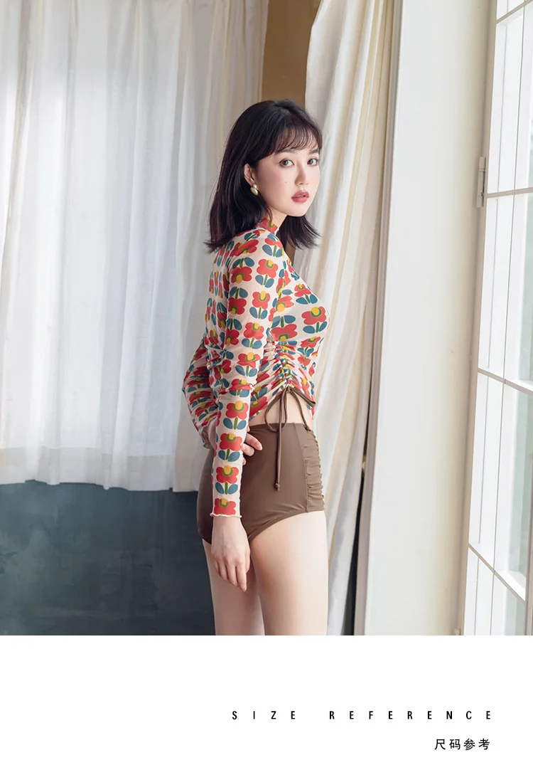 12329536214_968852618