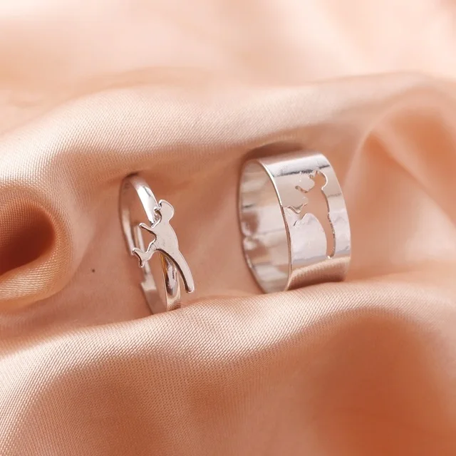 2Pcs Heart Magnet Couple Rings Punk Cuban Chain Charm Paired Rings For Lp Lovers Friend Adjustable Jewelry Party Gift Trend New Style 18