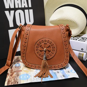 

Vintage Women Bag Crossbody Shoulder Bag Small Bolsa Feminina Ladies Purses and Handbags Small PU Leather Tassels Messenger Bag