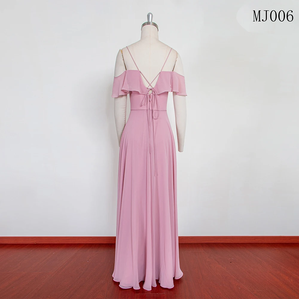 Рисунок 6 - Вечерний наряд для женщин и мальчиков