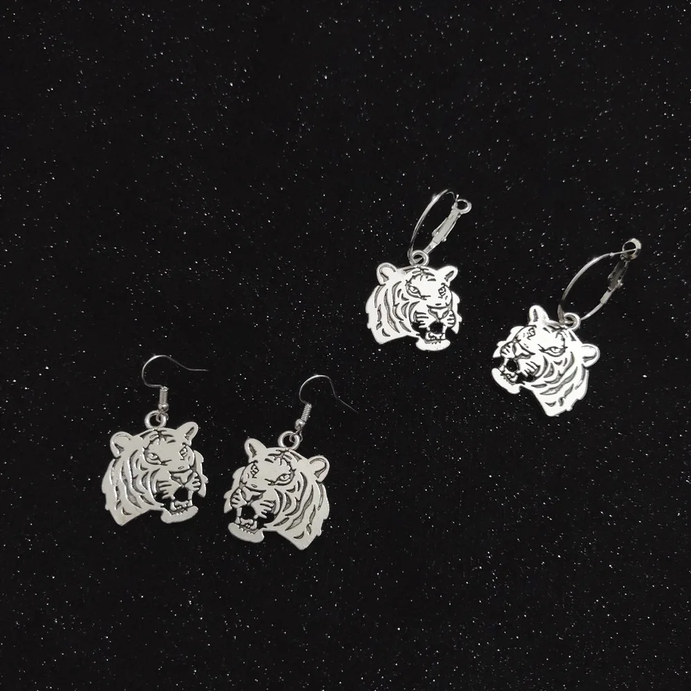 11670566668_761001000