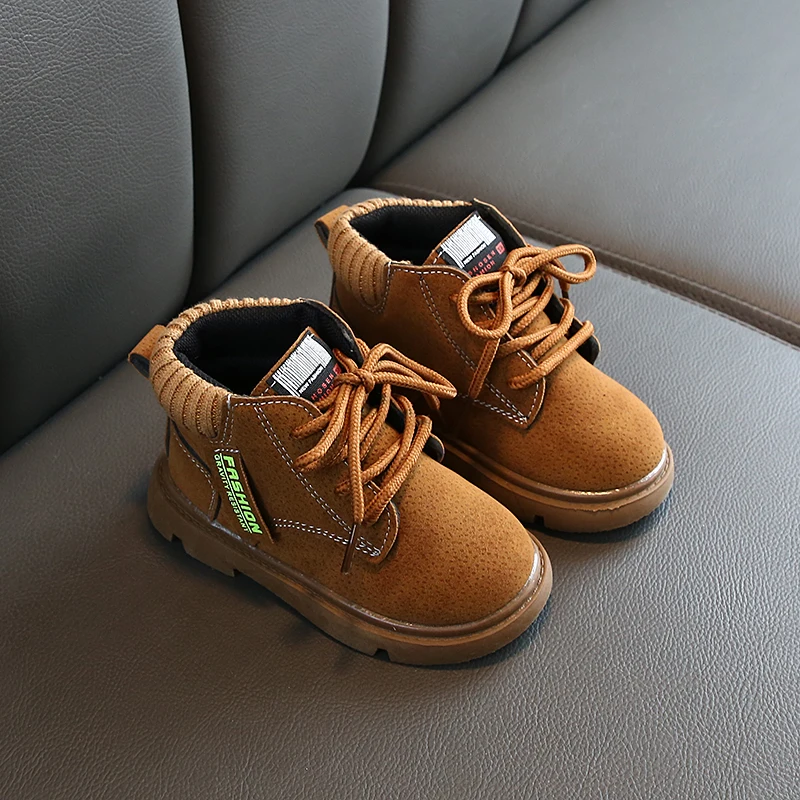 Удобные детские зимние ботинки; обувь для девочек и мальчиков; армейские ботинки; модные ботинки черного и коричневого цвета; ботинки для маленьких мальчиков - Цвет: 9018 Brown
