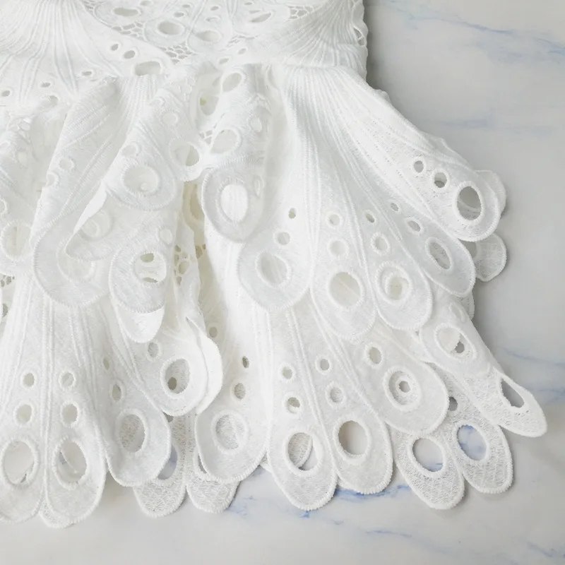 Новинка; белое платье с вышивкой; модные однотонные повседневные платья с длинными рукавами-фонариками; A1291