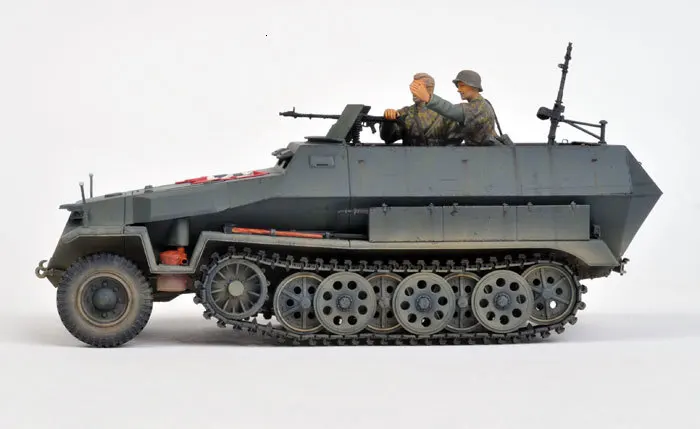 1/72 соотношение смолы литья под давлением модель Sd. kfz. 251 Полугусеничный бронированный автомобиль модель игрушки