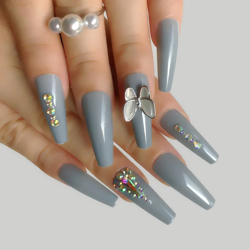

Custom Luxury Extra Long Granny Grey Bow Rhinestone Fake Nails Press On False Nails Customize 24pcs
