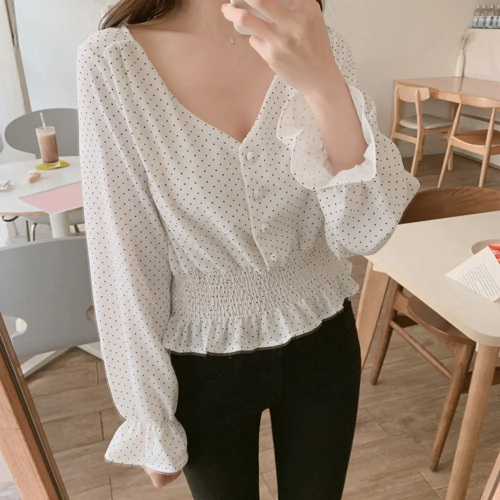 Elegant Vintage V-neck Flare Sleeve Polka Dot Women Blouse Shirts Streetwear Slim Waist Ruffles Female Blouse Blusas 6602 50