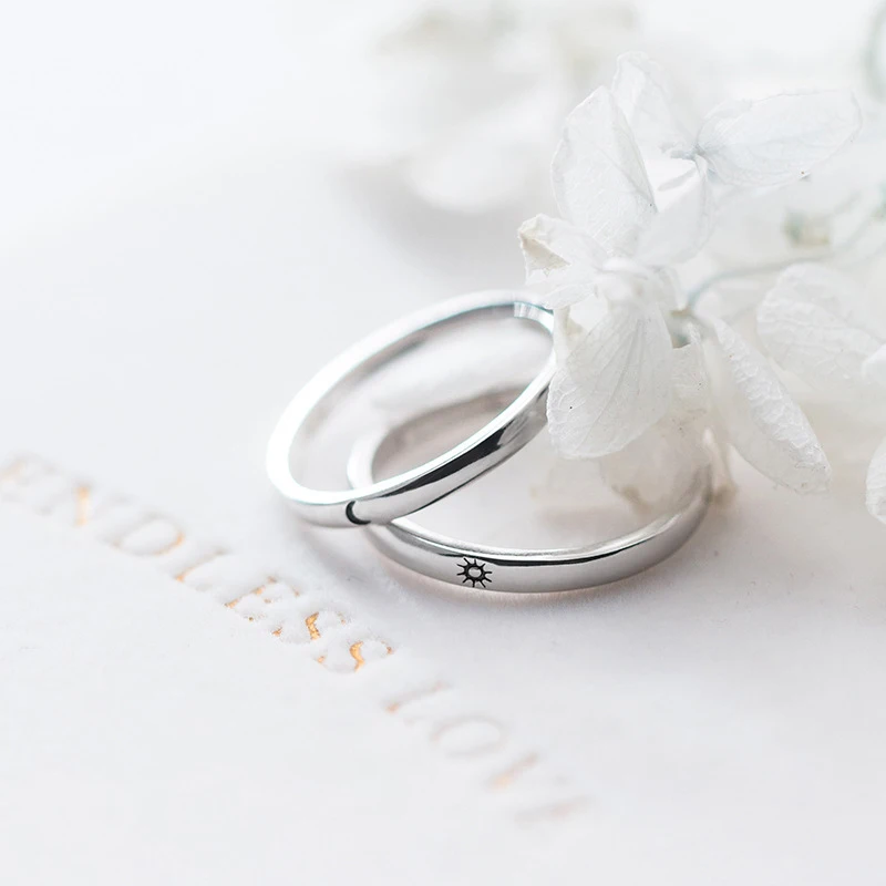 Modian-  클래식 로맨틱 조절식 태양과 달 커플 연인 손가락 반지 여성을 위한 웨딩 주얼리