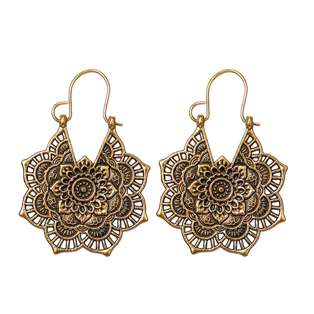

European And American Vintage Ethnic Style Metal Openwork Flower Flower Earrings Bohemian Carved Earrings