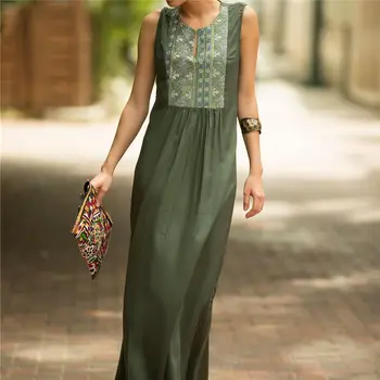 

Embroidery Cotton Beach Cover up Saida de Praia Swimsuit Women Bikini cover up Tunics for Beach Pareo Sarong Beachwear 2019 New