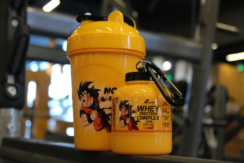 Аниме «Жемчуг дракона» Super Saiyan Kakarotto Косплэй фон-реквизит с изображением Сон Гоку стакана воды ПВХ пить Кофе Чашка 500 мл подходит для путешествий и занятий спортом Портативный чашки
