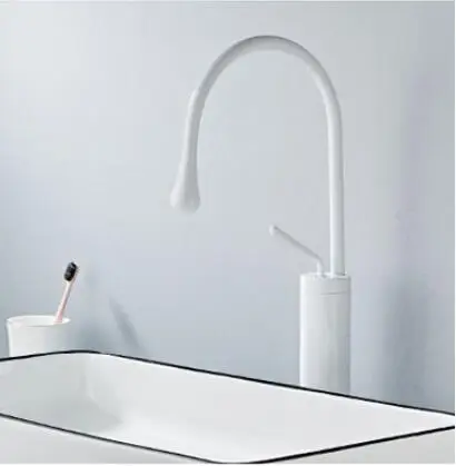 white long Vidric White or Black Bathroom Basin Faucet Hot and Cold Single Handle Lavatory Mixer Tap Brass Material North Europe Style - Цвет: white long