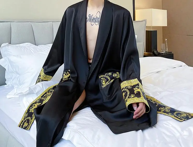 Luxury New Light Black Gold Printing Trend Robe Wearing Windbreaker Palace Fashion Home Long Men Women Jacket Trench Coat White silk pajama set Men's Sleep & Lounge