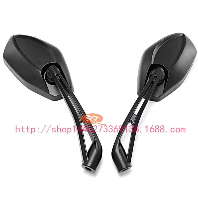 4431550658_982825698