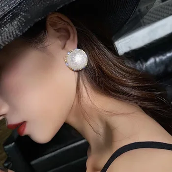 

Luxury S925 Stud Earrings Exaggerated Pearl Earrings Paved AAA Zircon Stone Blingbling Party Wedding Earring for Women