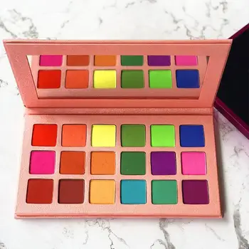 

Matte shimmer 18-color eyeshadow palettePigmented shades are easy to blend with rich colored eyeshadows for daily use