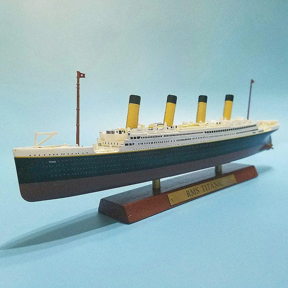 RMS TITANIC 1/1250 литье под давлением модель корабль Атлас