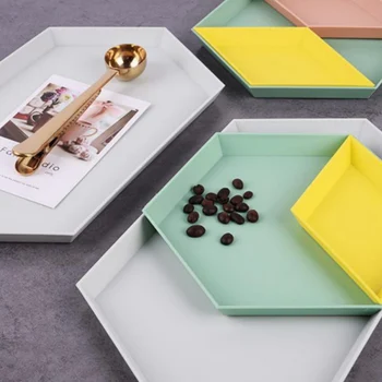 

4 Combination Storage Fruit Innovative Geometric Removable Plastic Desktop Detachable Fruit Tray Plates