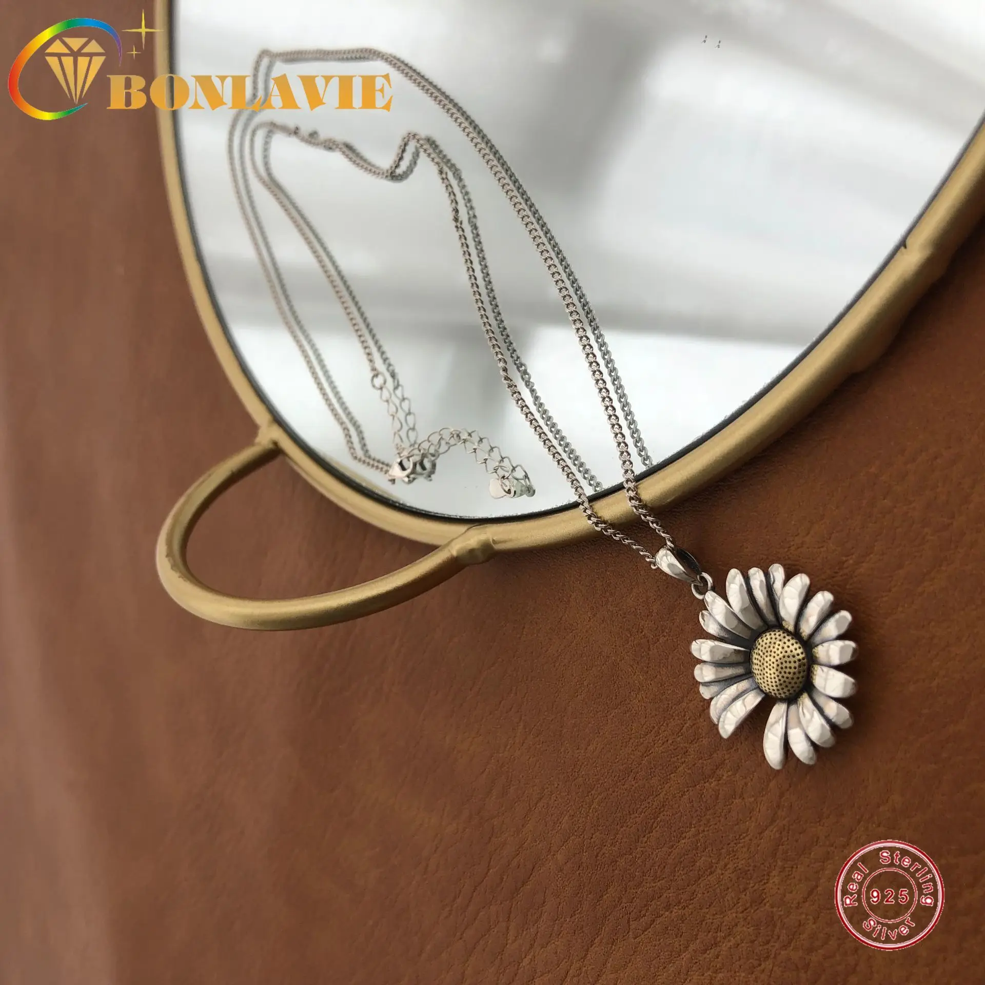 

BONLAVIE S925 Sterling Silver Necklace Little Daisy Women's Sweater Chain