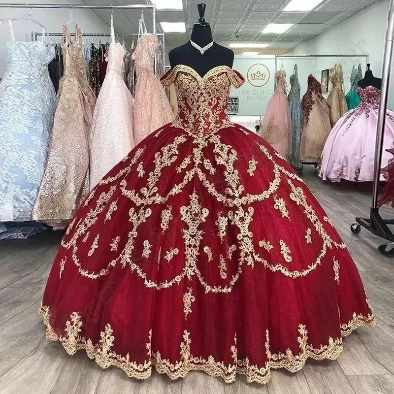 Delicate Off Shoulder Quincenera Sparkly Ball Gown Golden Appliqued Prom Party Robe De Soiree Celebrity 15 Ans Vestidos Fiesta quinceanera dresses