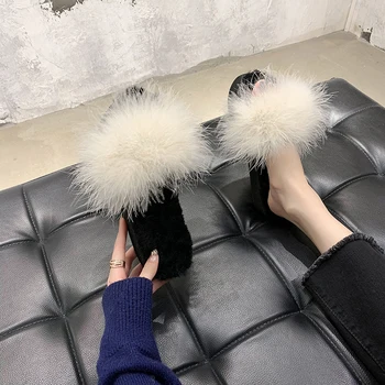 

Shoes Flock Slippers Flat Low Slipers Women Fur Flip Flops Heeled Mules Female Tap Slides Fashion 2020 Plush Heels Hawaiian