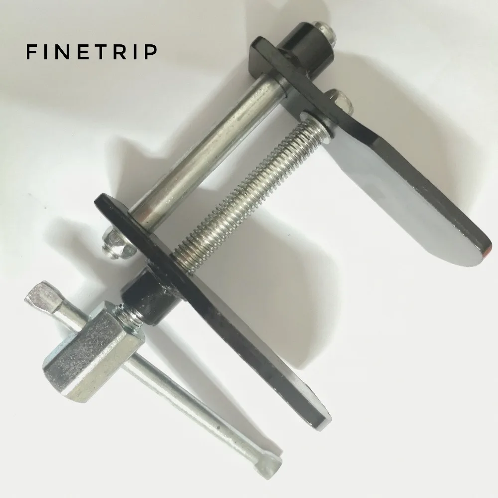 DISC BRAKE CALIPER TOOL (8)