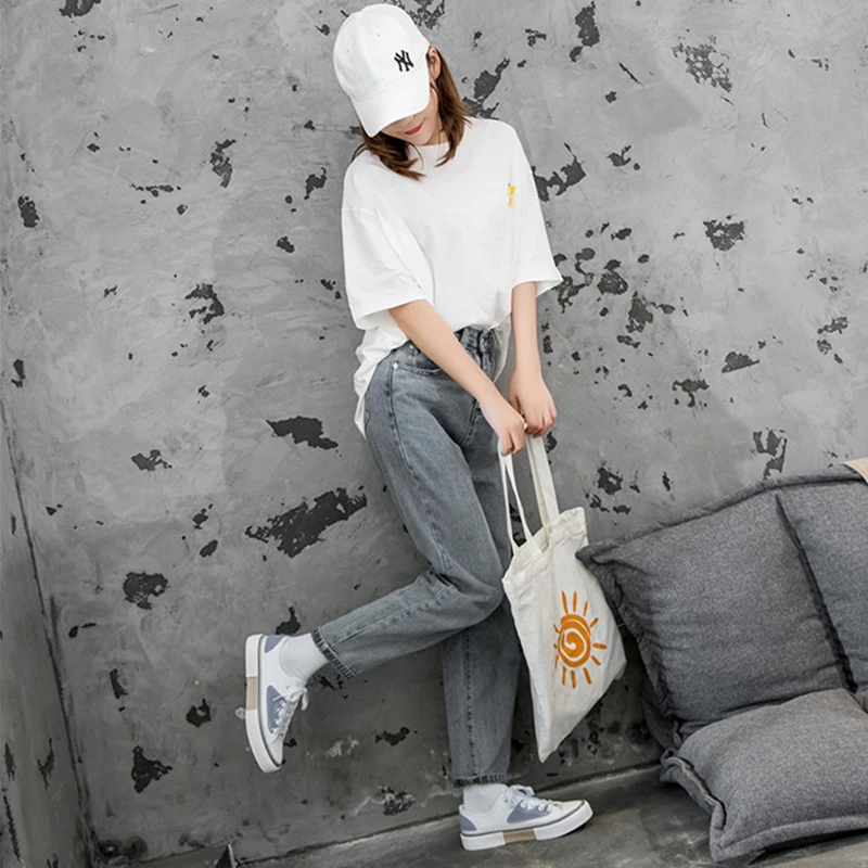 Four Seasons New Canvas Shoes Women Fashion Sneakers Woman Vulcanize Shoes Ladies Casual Loafers Flats Student Skateboard Shoes