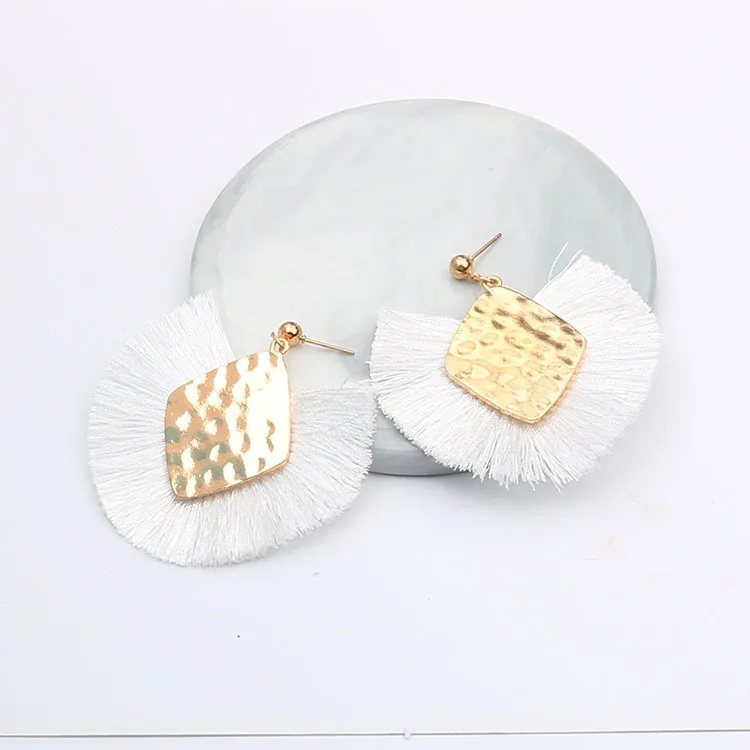 white Bohemian Fanshaped Tassel Earrings Statement Korean Earrings Indian Boho Fashion Jewelry Orecchini Donna Kolczyki Damskie - Окраска металла: white