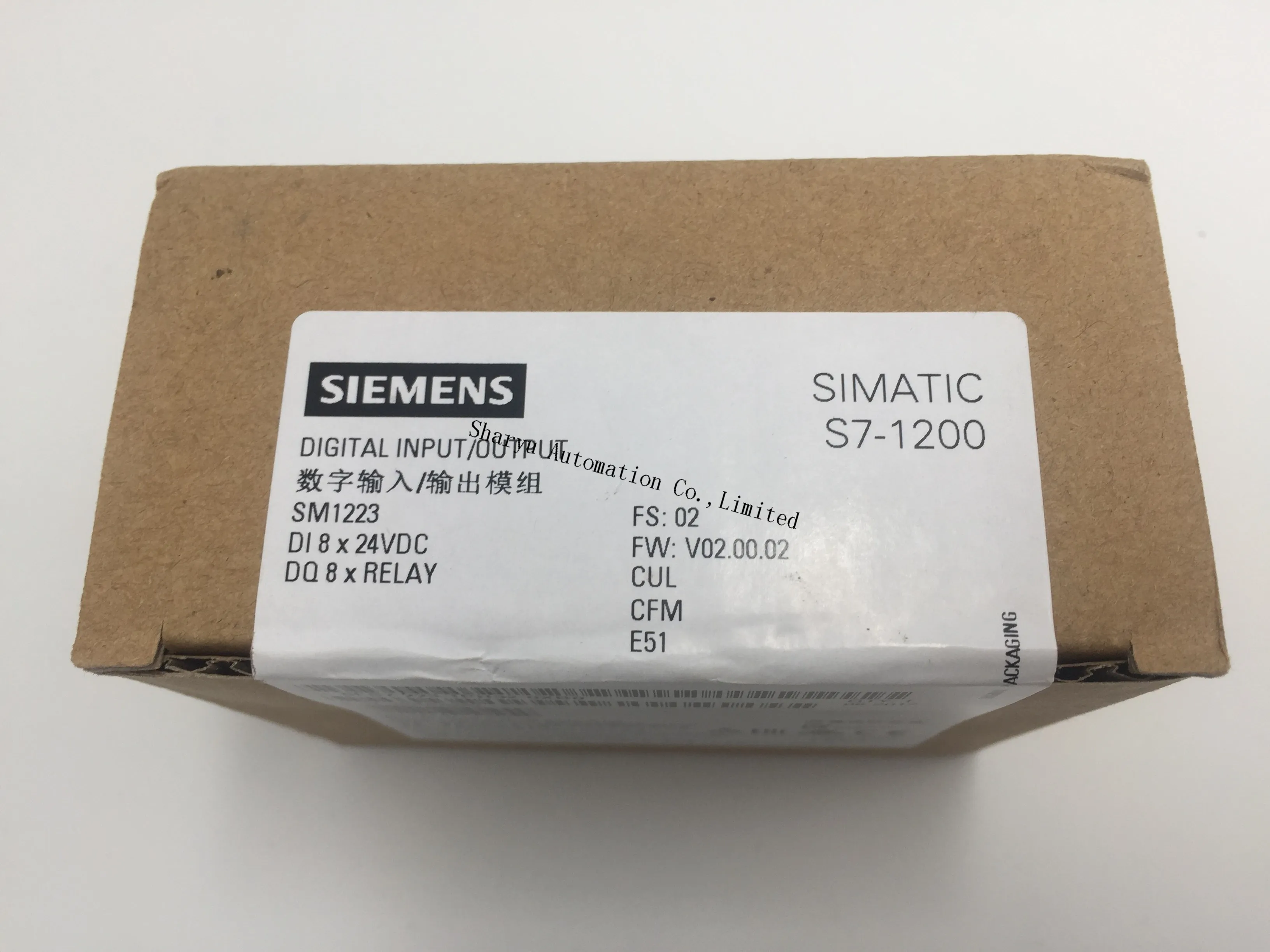 Цифровой модуль SIMATIC S7-1200 6ES7223-1PH32-0XB0 Siem I/O SM1223 модуль 6es7223-1ph32-0xb0, 8DI/8 DO 24VDC реле 2A