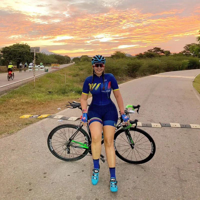 9DNadar correr ciclismo hombres Ropa de ciclismo Jersey manga corta Skinsuit mono Maillot ciclismo Ropa ciclismo conjunto - Цвет: 3