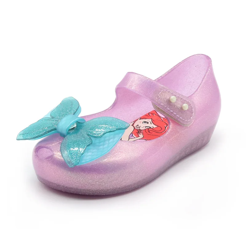 13843387303_385709170