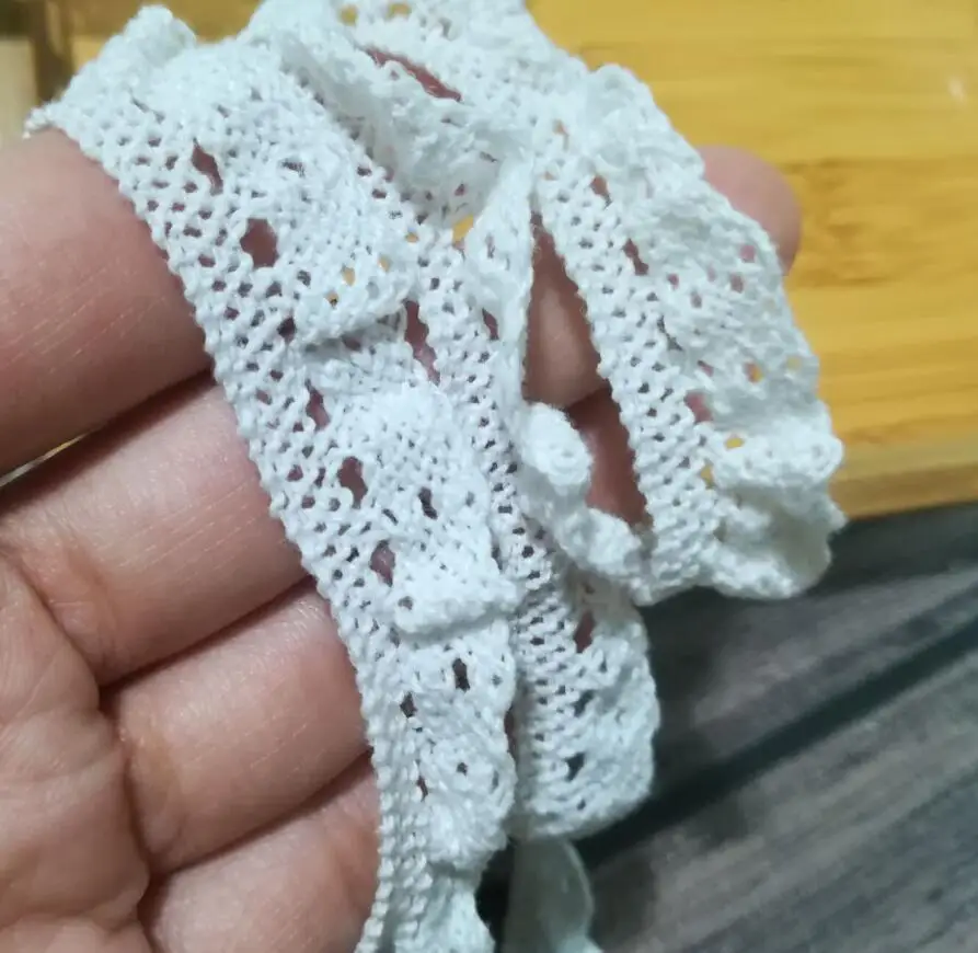 1Yards-Elastic-Lace-Ribbon-Cotton-Elastic-Lace-Trim-1-6cm-White-Lace-Fabric-Dress-Sewing-Crafts (3)