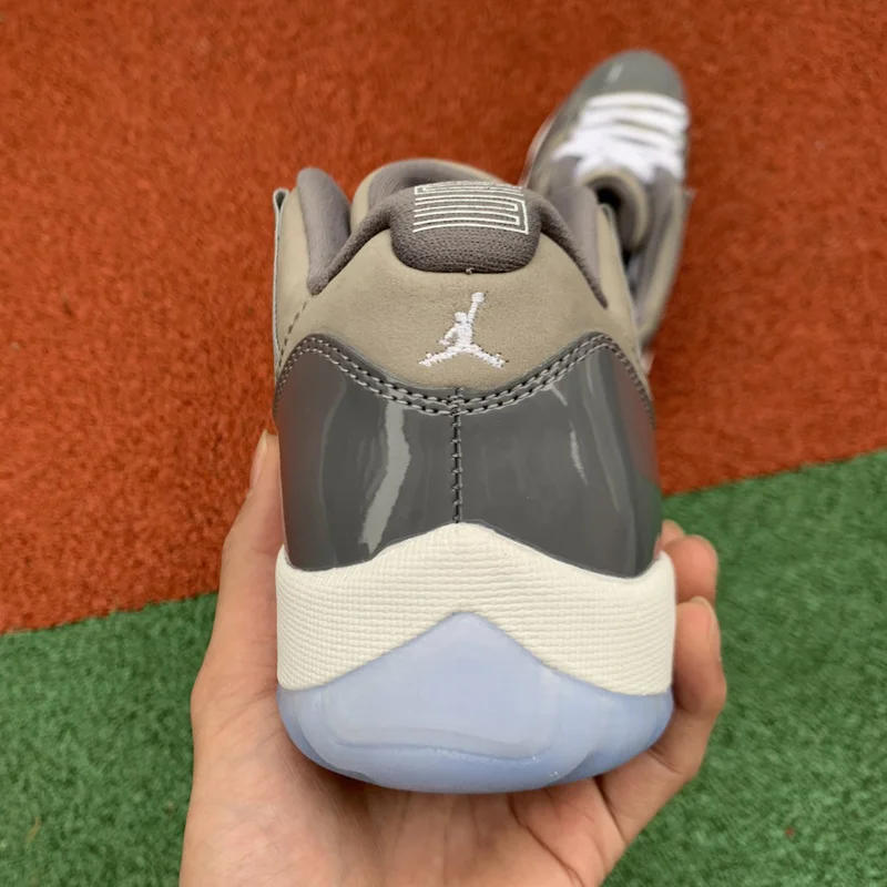 AJ11 Ретро Мужская обувь Баскетбольная обувь кроссовки Jordan 11 низкая крутая серая замша 528895-003