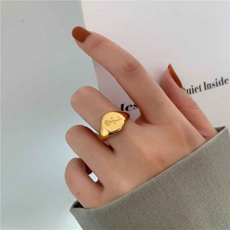 Gold-plated engrave rosette rings stainless steel fashion personality 18k gold European Christmas simple rings for women wedding rings finger rings fashion rings engagement rings