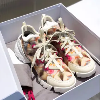 

Floral Printing Sneakers Women Casual Breathable Shoes Woman Round Toe Lace-Up Sports Shoes New Outdoor Platform Ladies Shoes