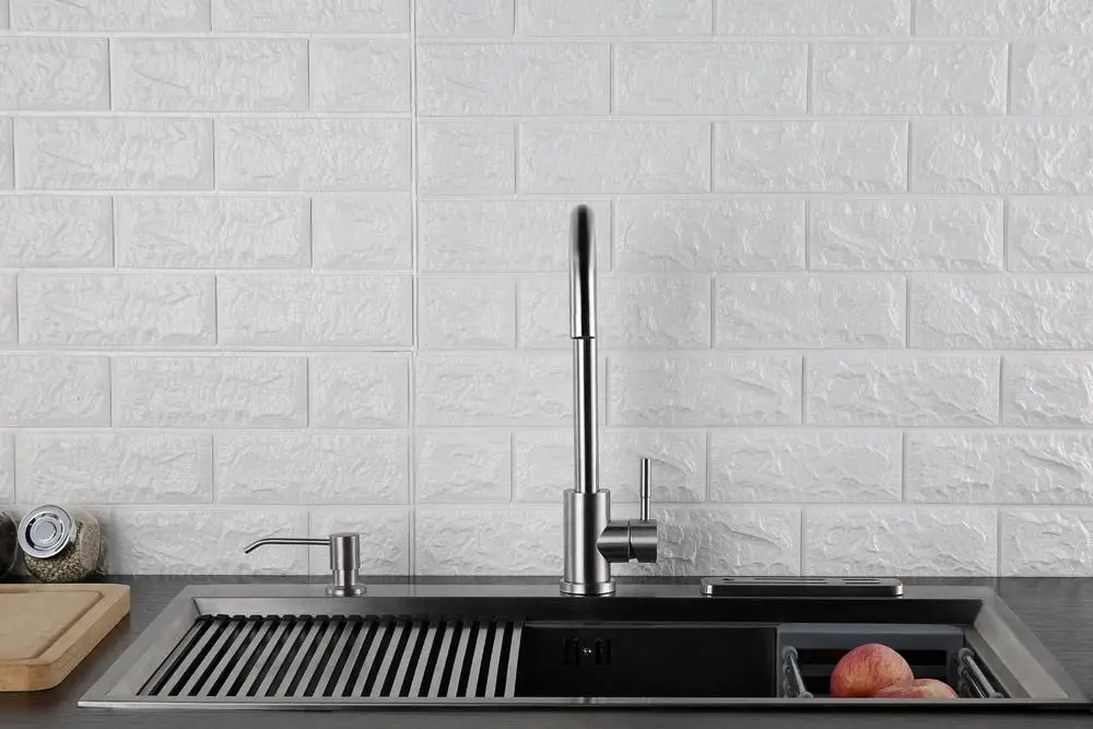 Kitchen Faucet 360 Degree Swivel Stainless Steel Kitchen Sink Faucet Single Handle Hot and Cold Mixer Sink Faucet (2)