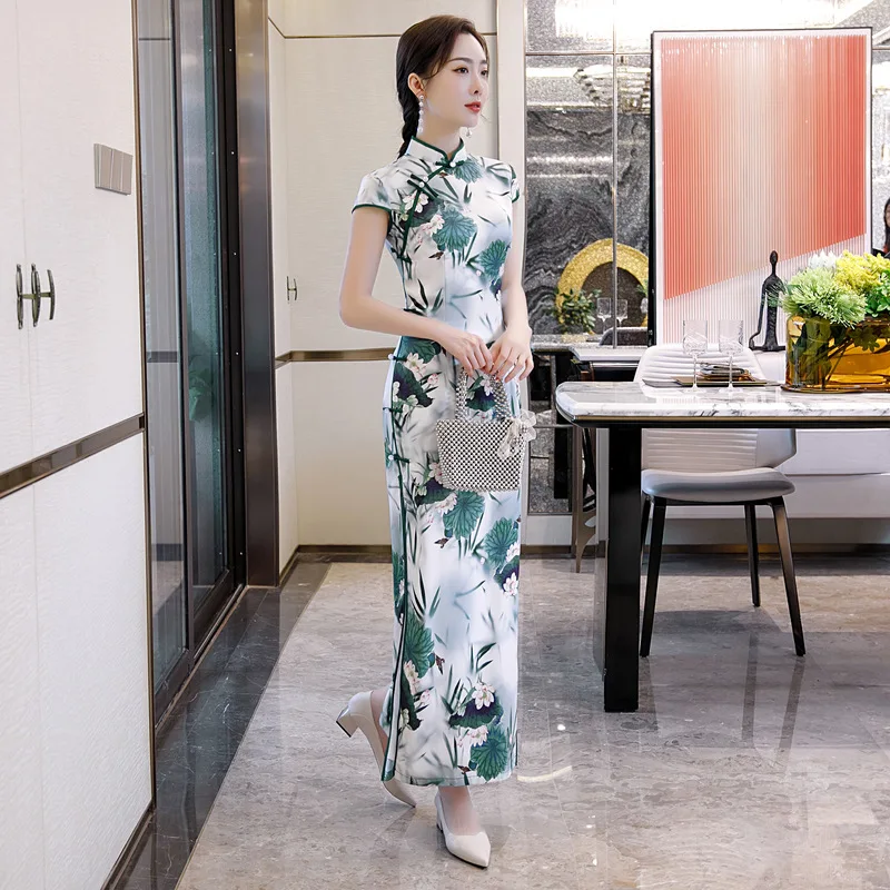 13887974682_1498446537