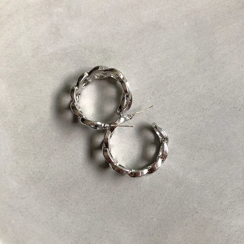 SILVER Rongho, Винтажные серьги с металлической цепочкой для женщин, готическое ювелирное изделие, полые круглые серьги, гипербола, Brincos Femme Bijoux - Окраска металла: SILVER