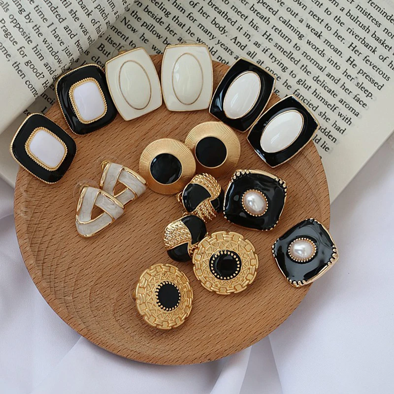 Peri'sBox 8 Designs Black White Enamel Earrings Square Round Triangle Geometric Earrings for Women French Vintage Stud Earrings - Image 2